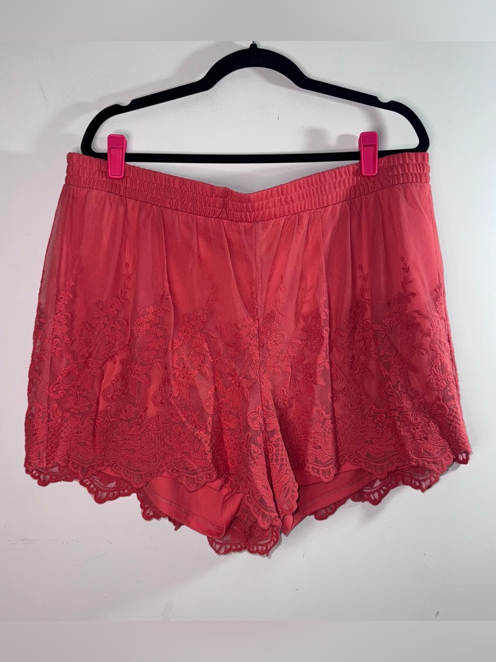 Torrid Size 1x Coral Lace Overlay Shorts Romantic Coquette Boho Plus Size
